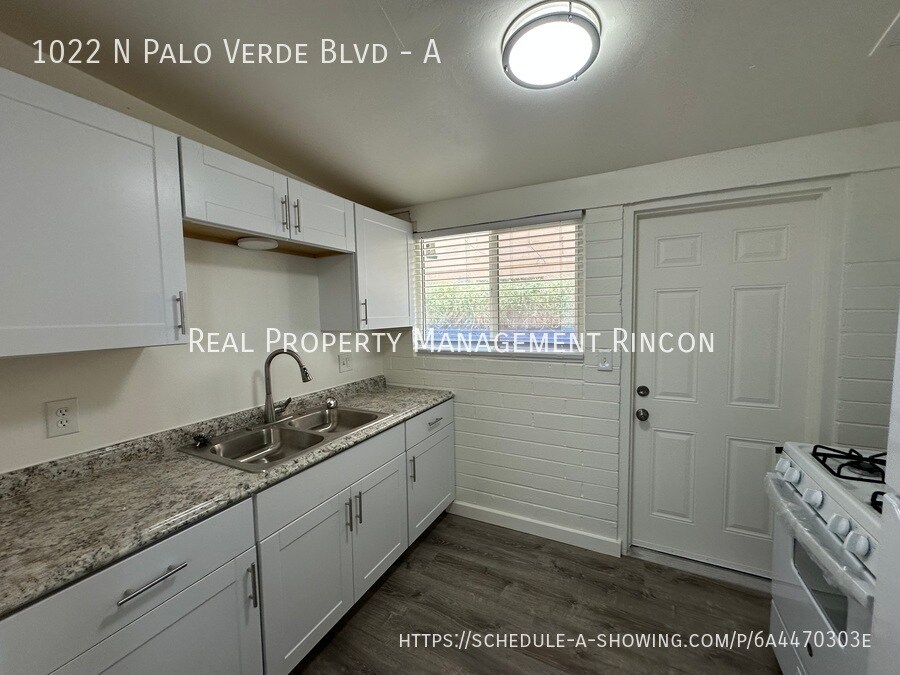 Foto principal - 1022 N Palo Verde Blvd