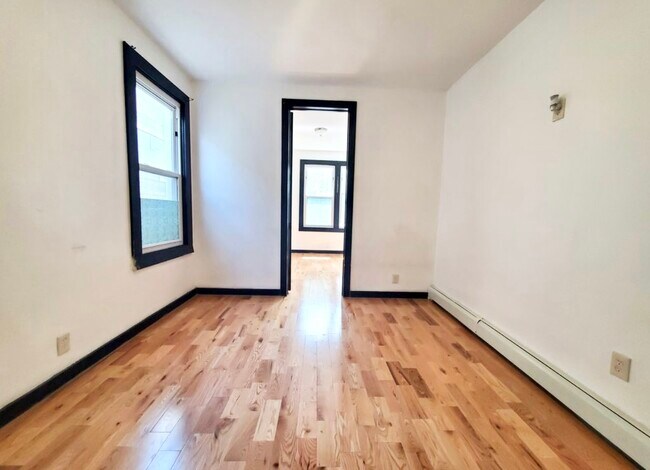 225 Duncan Ave 6 - 227 Duncan Ave