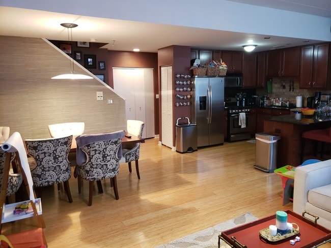 Kitchen - 1446 S Michigan Ave