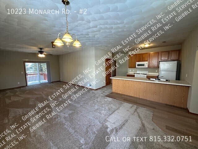 Foto del edificio - 10223 Monarch Rd