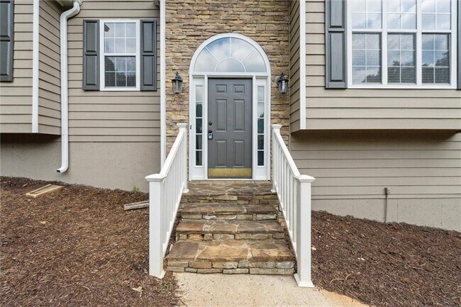 Building Photo - 6790 India Ln