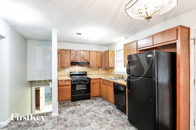 Building Photo - 434 Ashwood Dr