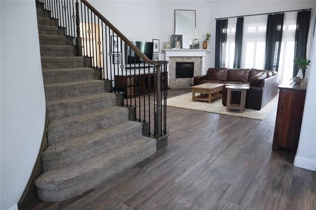 Foto del edificio - 5124 Windstone Dr