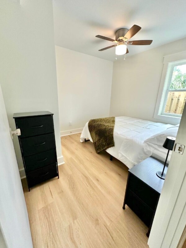 Foto del edificio - 1313 Live Oak St