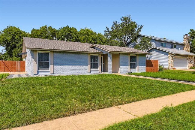 Building Photo - 10815 Lambert Cir