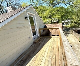 Building Photo - 256 Altoona Pl SW