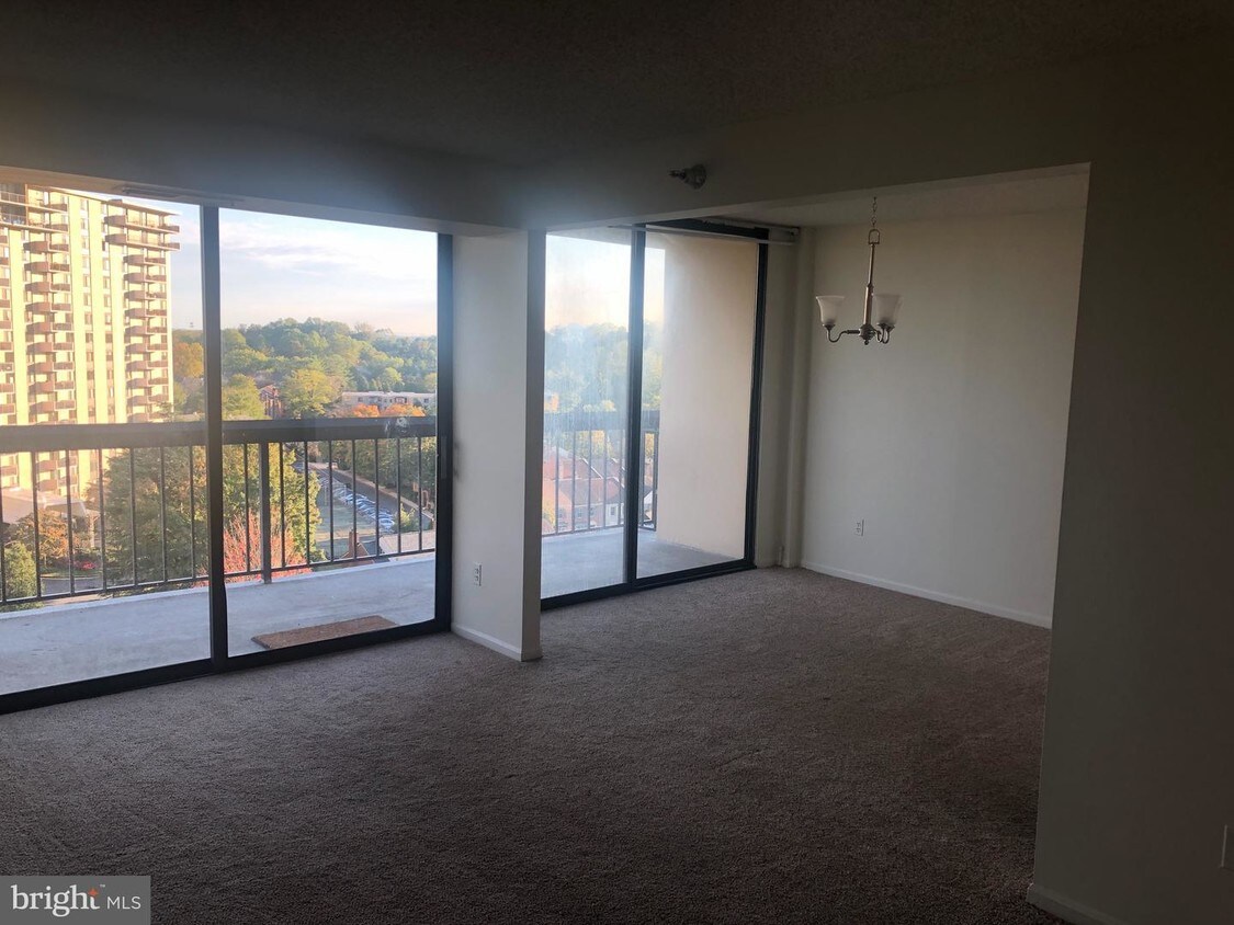 7401 Westlake Terrace Unit 1005, Bethesda, MD 20817 Apartment for