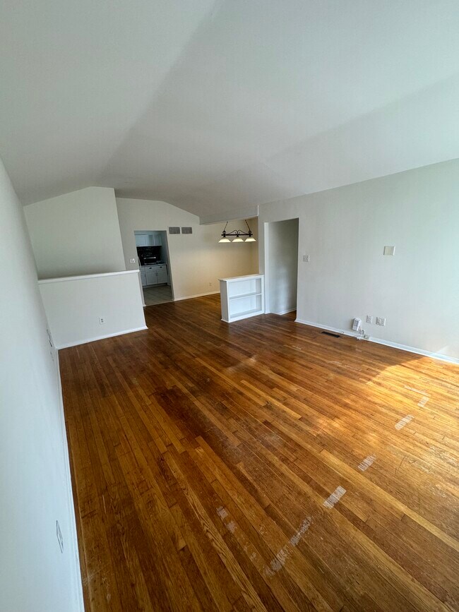 Foto del edificio - 501 Kenlough Dr