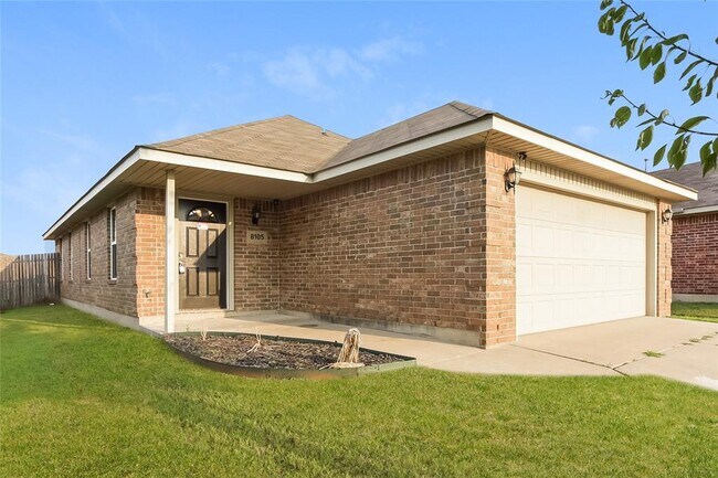 Foto del edificio - 8105 Frye Ln