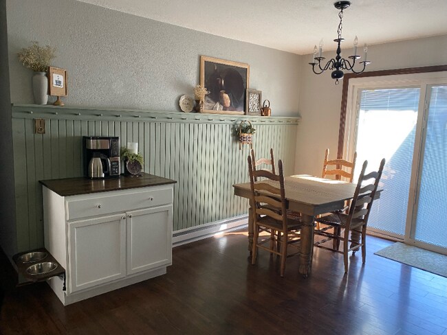 Foto del edificio - 1406 Glen Haven Dr