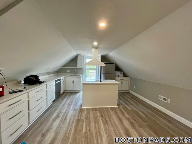 Building Photo - 103 Felton St