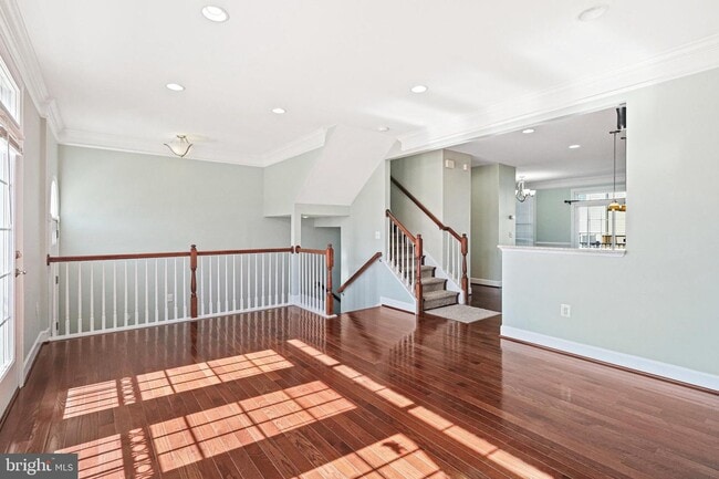 Foto del edificio - 6244 Summit Point Ct