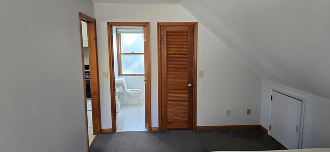 Dormitorio (Continuación) - 100 Dogwood Ln