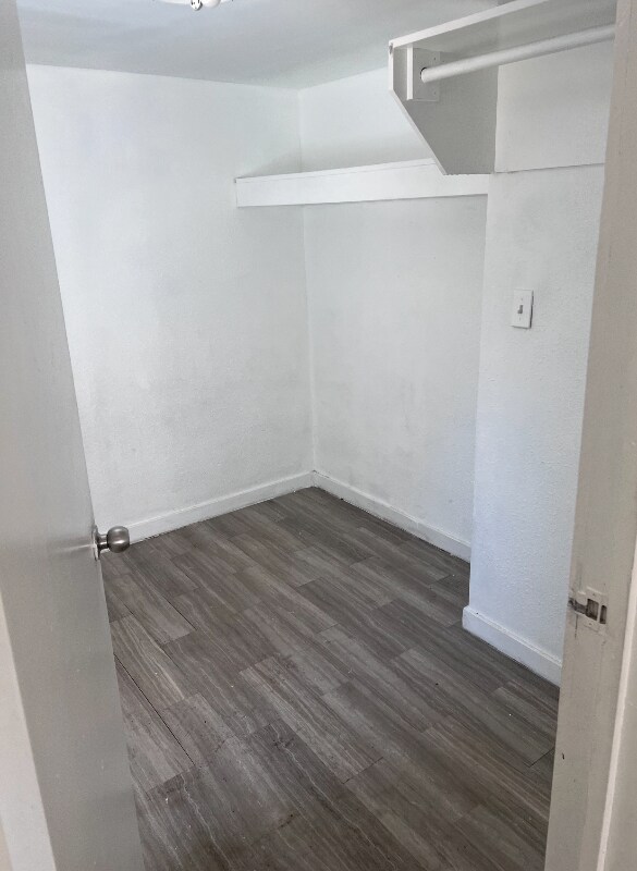 Foto del edificio - 1456 Cameron Ln