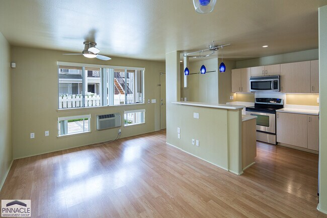 Building Photo - 95-1067-1067 Koolani Dr