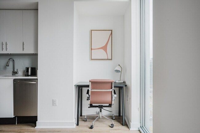 Foto del edificio - 875 10th St NW