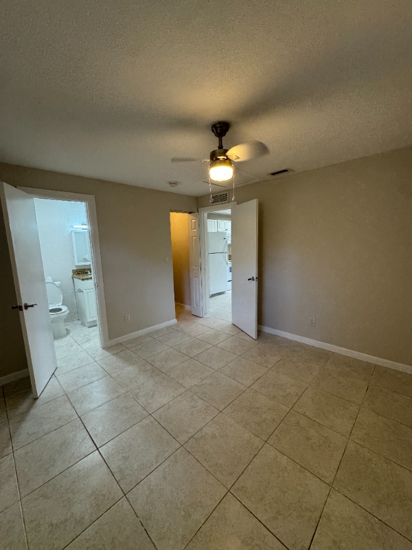 Foto del edificio - 700 SW 15th Ave