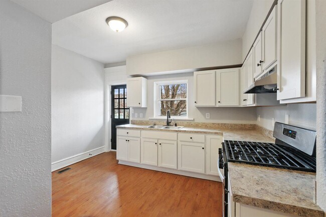 Foto del edificio - 2626 N 6th St