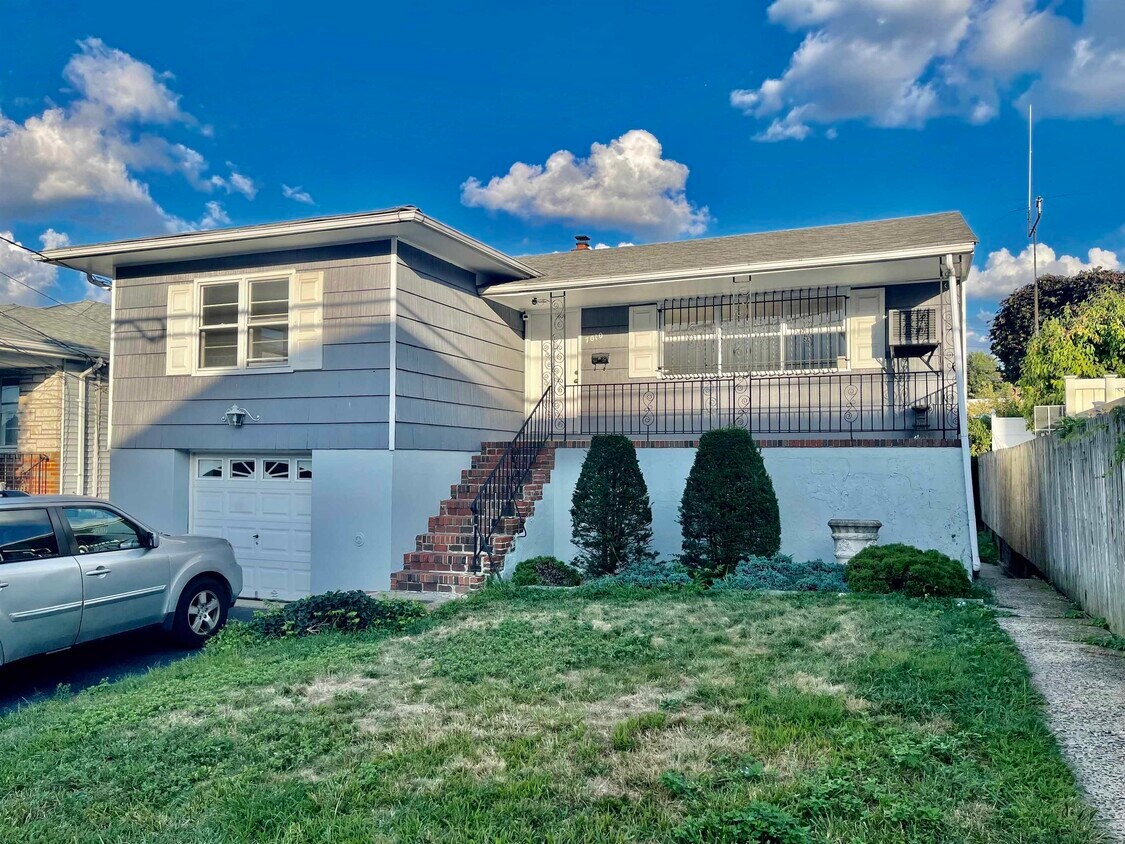 7010 Newkirk Ave, North Bergen, NJ 07047 House Rental in North Bergen