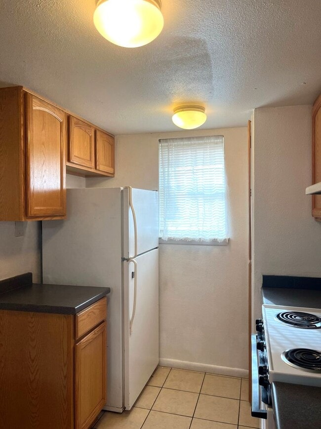 Building Photo - 11015 Mt Boracho Dr