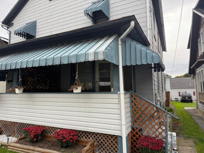 Building Photo - 722 Fronheiser St