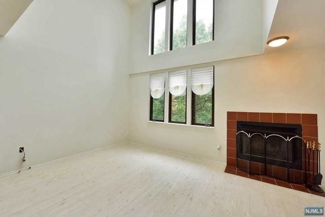 Foto del edificio - 798 Spinnaker Ct