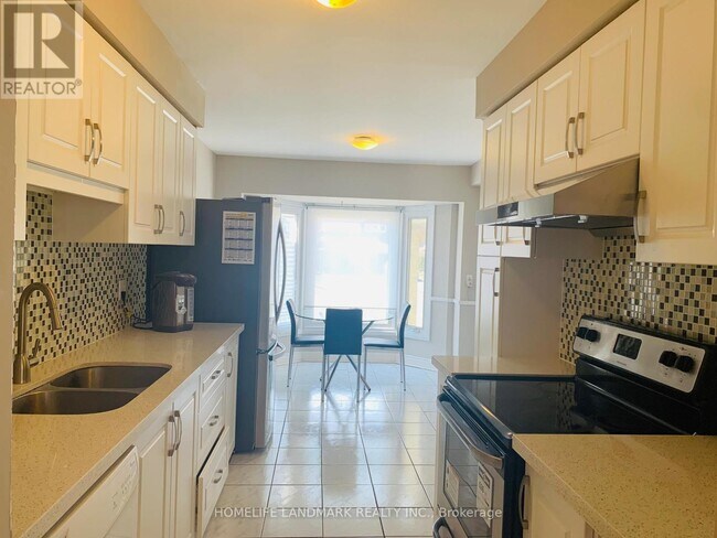 Photo du bâtiment - 99 Hawkshead Crescent