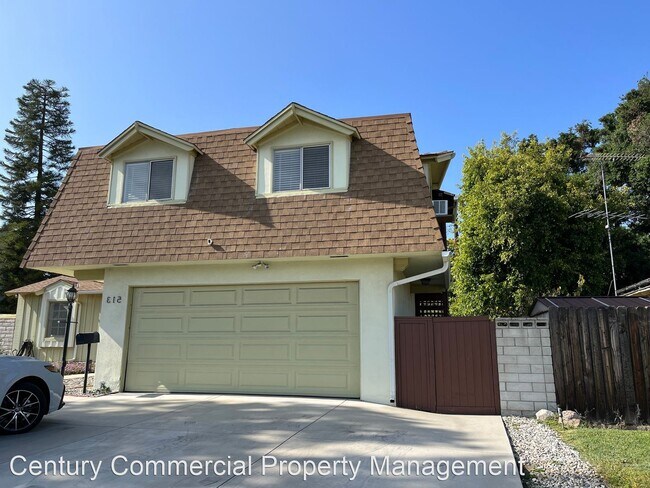 Foto del edificio - 1 br, 1 bath House - 513 E. Comstock Avenue