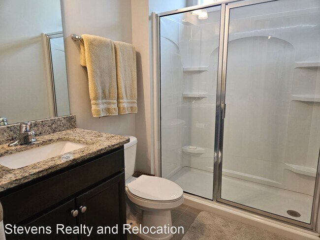 Building Photo - 5 br, 4 bath House - 124 Blossom Creek
