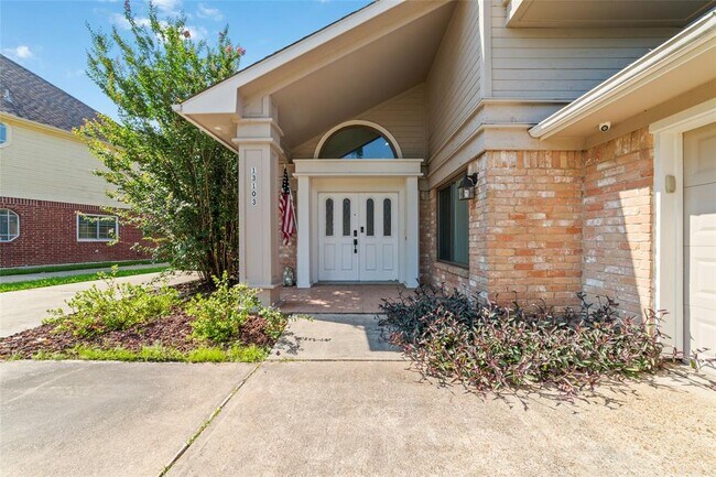 Building Photo - 13103 Wickersham Ln