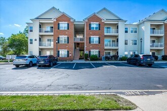 Building Photo - 913 Del Negro Ct