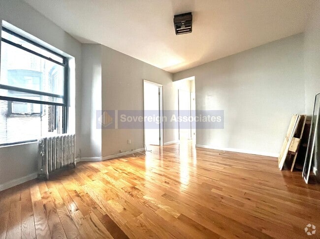 Building Photo - 539 W 156th St