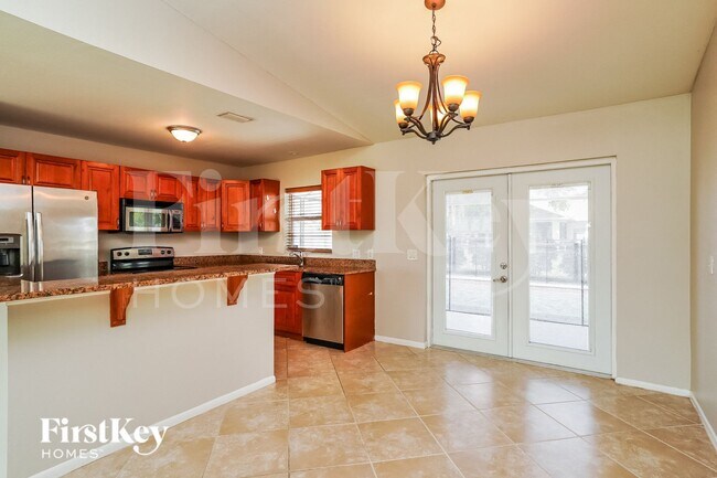 Foto del edificio - 4104 SW 7th Ave