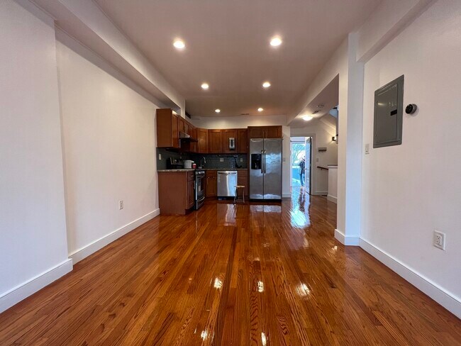 Foto del edificio - 2 Mount Pleasant Pl