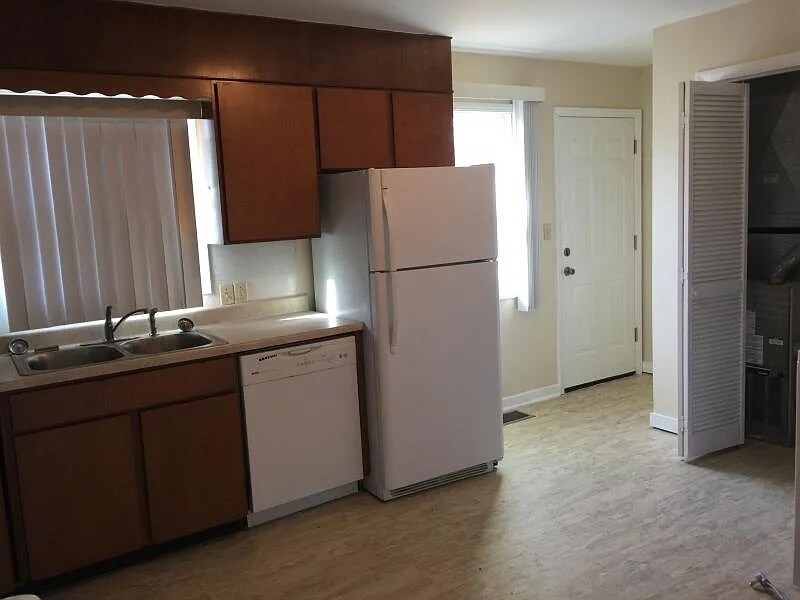 222 W 2nd St Unit 222, Cheney, WA 99004 Apartments in Cheney, WA