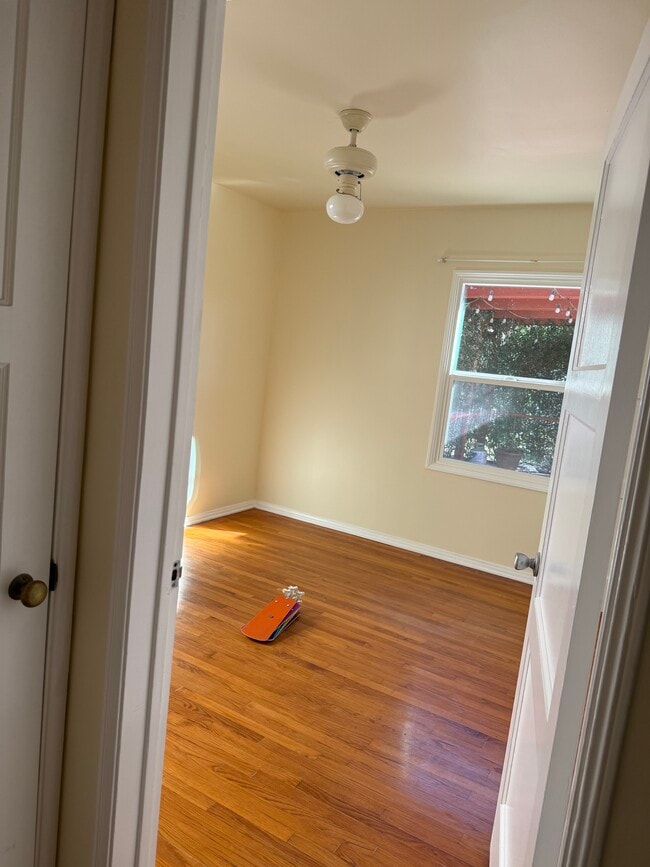 Foto del edificio - 12106 Clarkson Rd