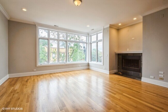 Foto del edificio - 6676 N Northwest Hwy