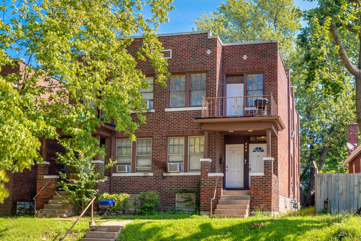 309 Eichelberger St Unit 1, Saint Louis, MO 63111 Apartments in Saint Louis, MO