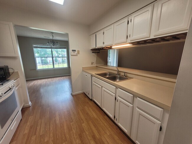 Foto del edificio - 12732 Daybreak Cir