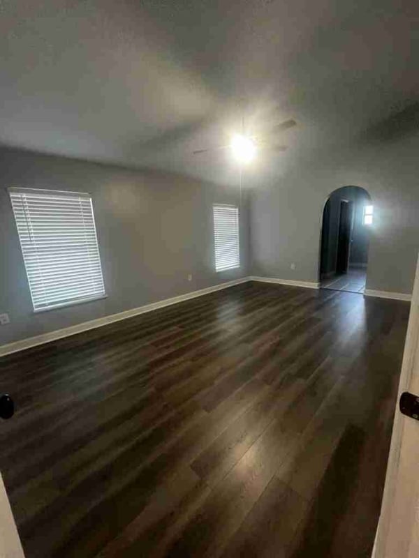 Building Photo - 14426 Lake Price Dr