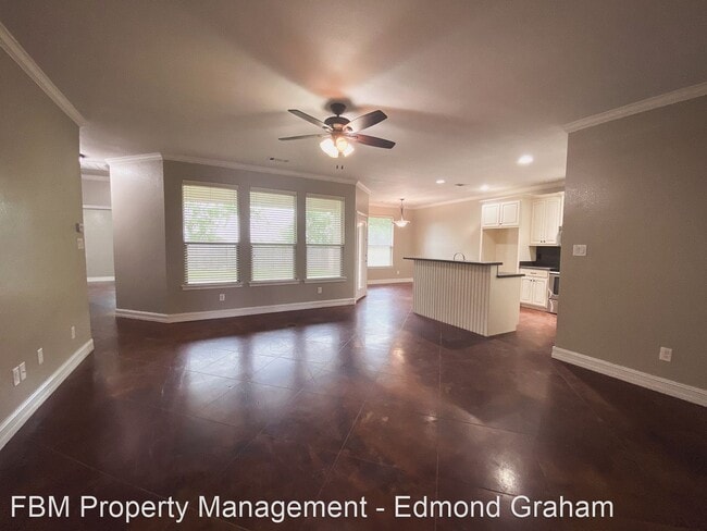 Building Photo - 3 br, 2 bath House - 308 Centenial Ave