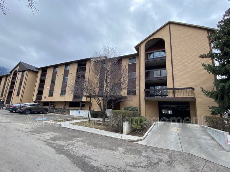 2244 N Canyon Rd Unit 207, Provo, UT 84604 Condo for Rent in Provo