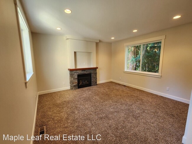 Building Photo - 4 br, 2.5 bath House - 7819 51st Pl NE