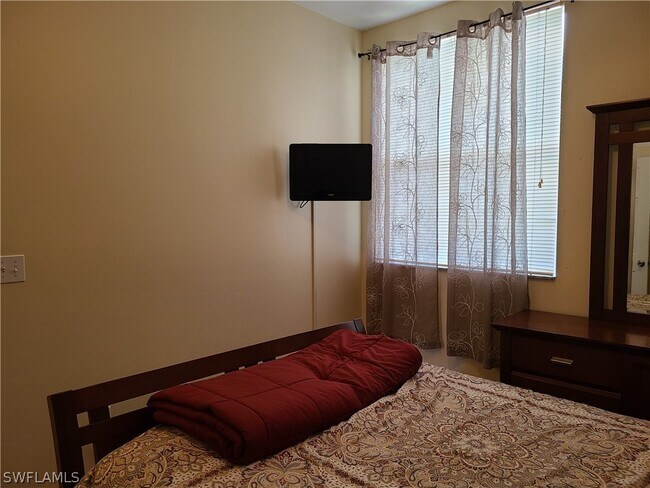 Foto del edificio - 15401 Bellamar Cir