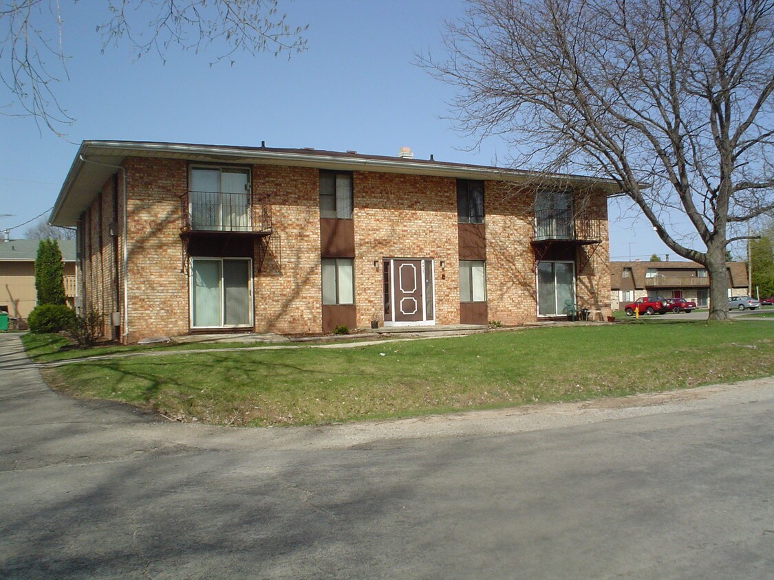 Foto principal - 2405 Honey Lou Ct