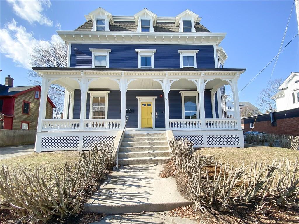 Primary Photo - 304 Broadway