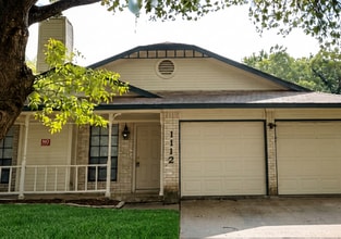 Building Photo - 1112 Byers Ln
