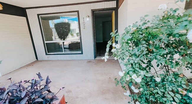 Interior Photo - Chic, urban living awaits you at Forte Apa...