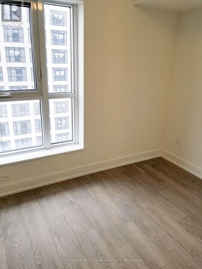 Building Photo - 7 Mabelle Ave