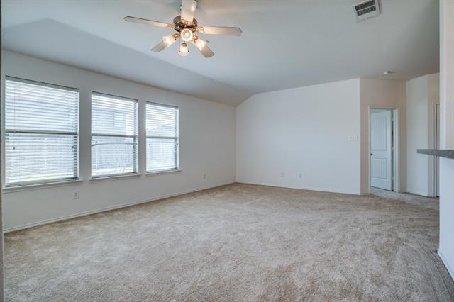 Foto del edificio - 143 Meadow Crest Dr